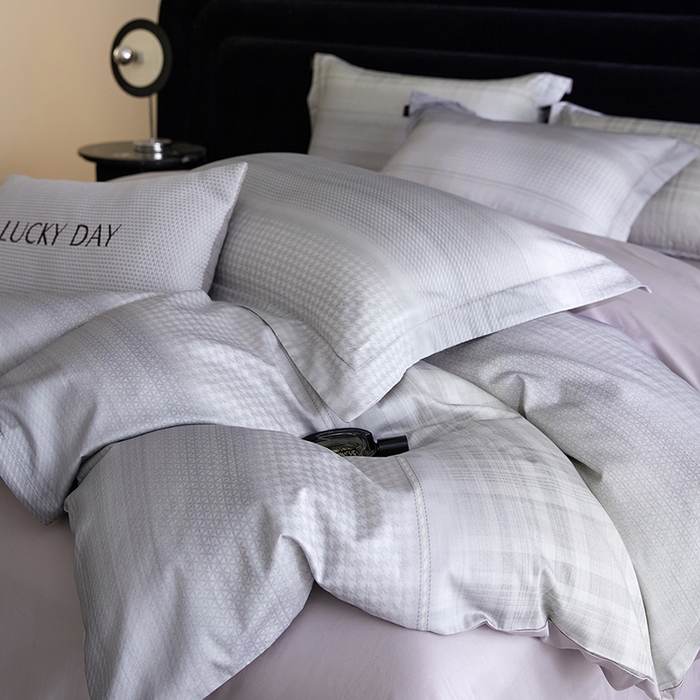 91家纺网 家纺一手货源 找家纺 梧桐树 2026新款全棉纯棉长绒棉数码印花系列四件套 S57可可西里灰