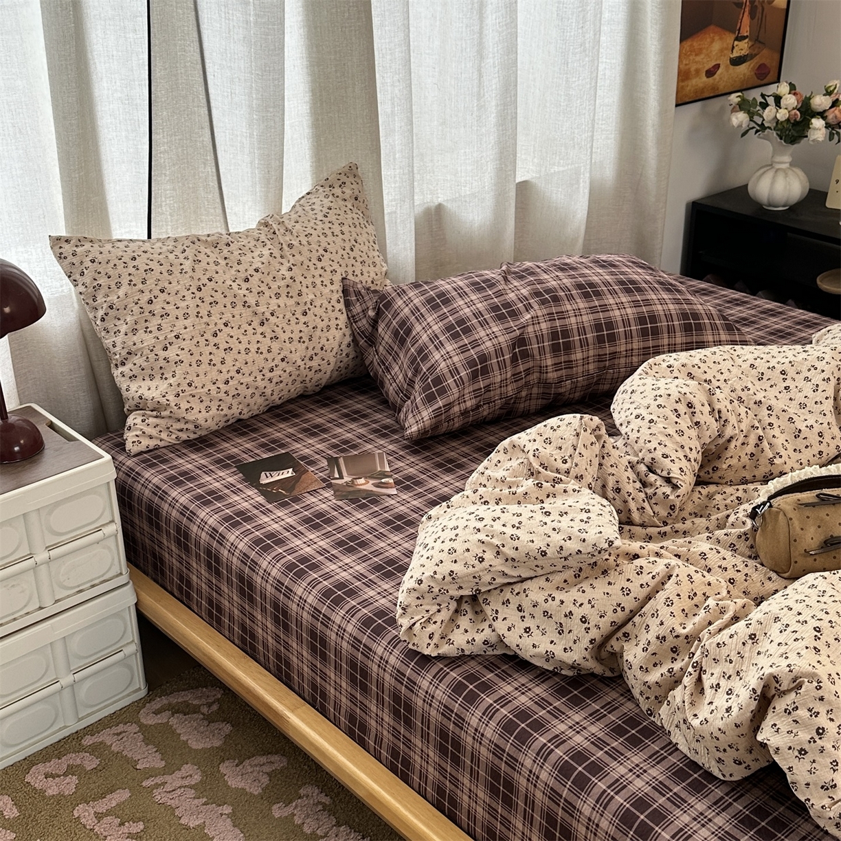 91家纺网 家纺一手货源 找家纺 拾一 2026新款日韩复古混搭风田园小碎花水洗棉木棉四件套 卡其花间