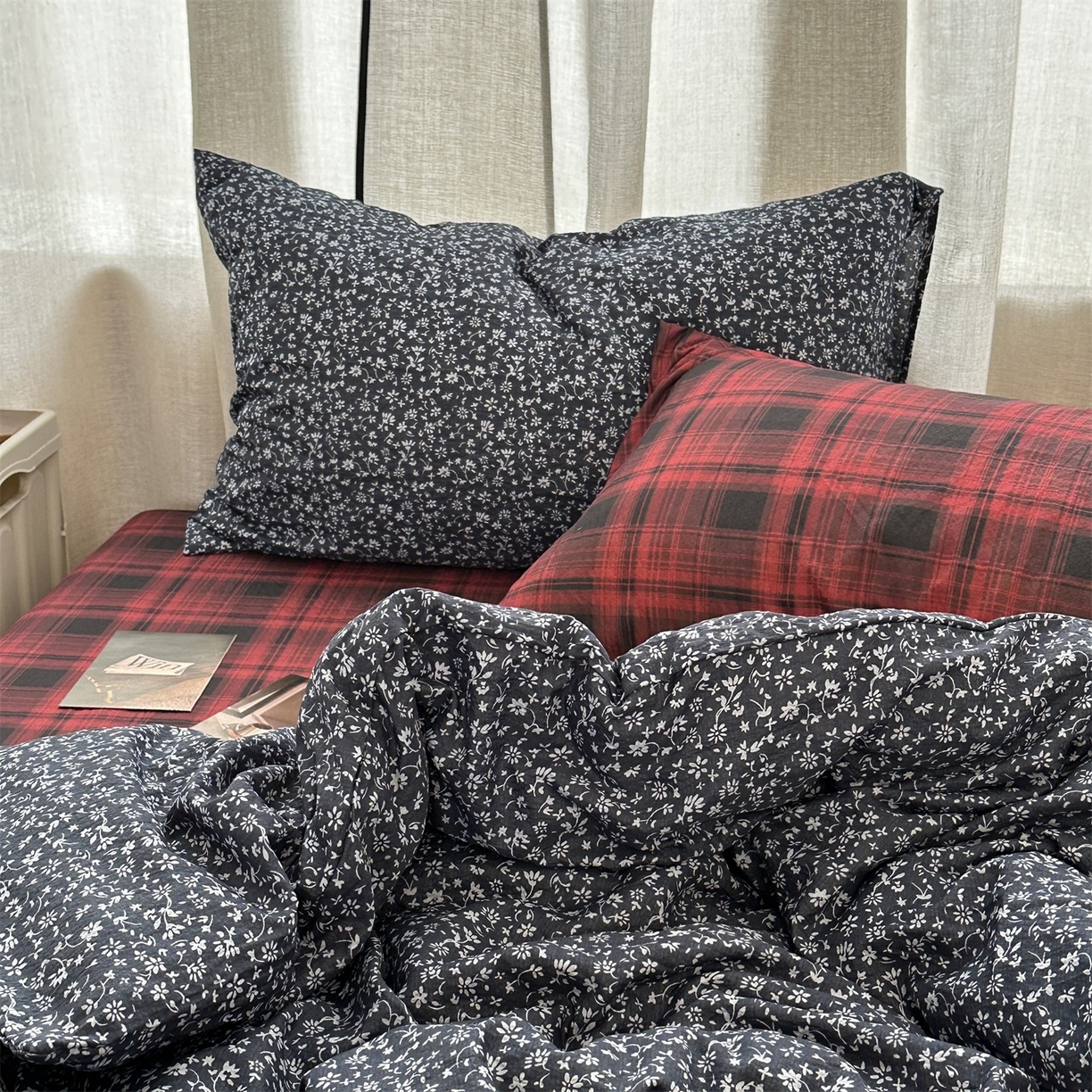 91家纺网 家纺一手货源 找家纺 拾一 2026新款日韩复古混搭风田园小碎花水洗棉木棉四件套 蓝调花语