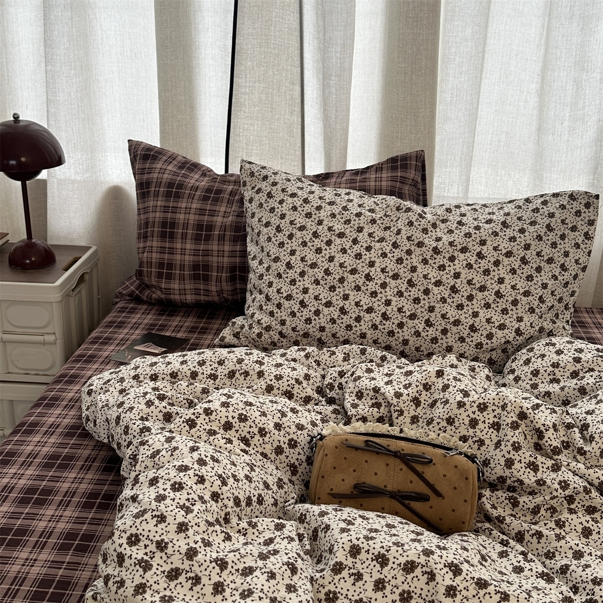 91家纺网 家纺一手货源 找家纺 拾一 2026新款日韩复古混搭风田园小碎花水洗棉木棉四件套 铃兰碎影