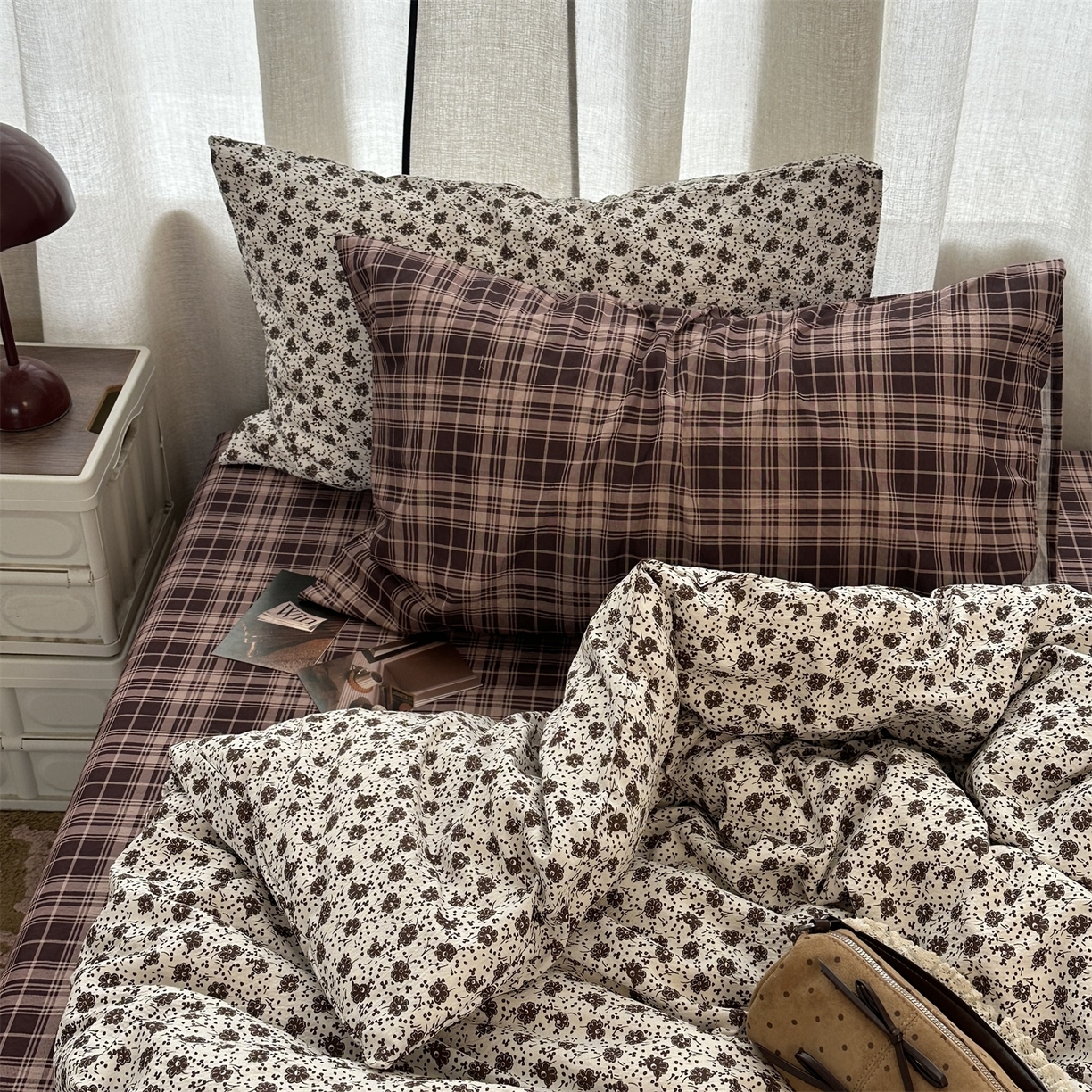 91家纺网 家纺一手货源 找家纺 拾一 2026新款日韩复古混搭风田园小碎花水洗棉木棉四件套 铃兰碎影