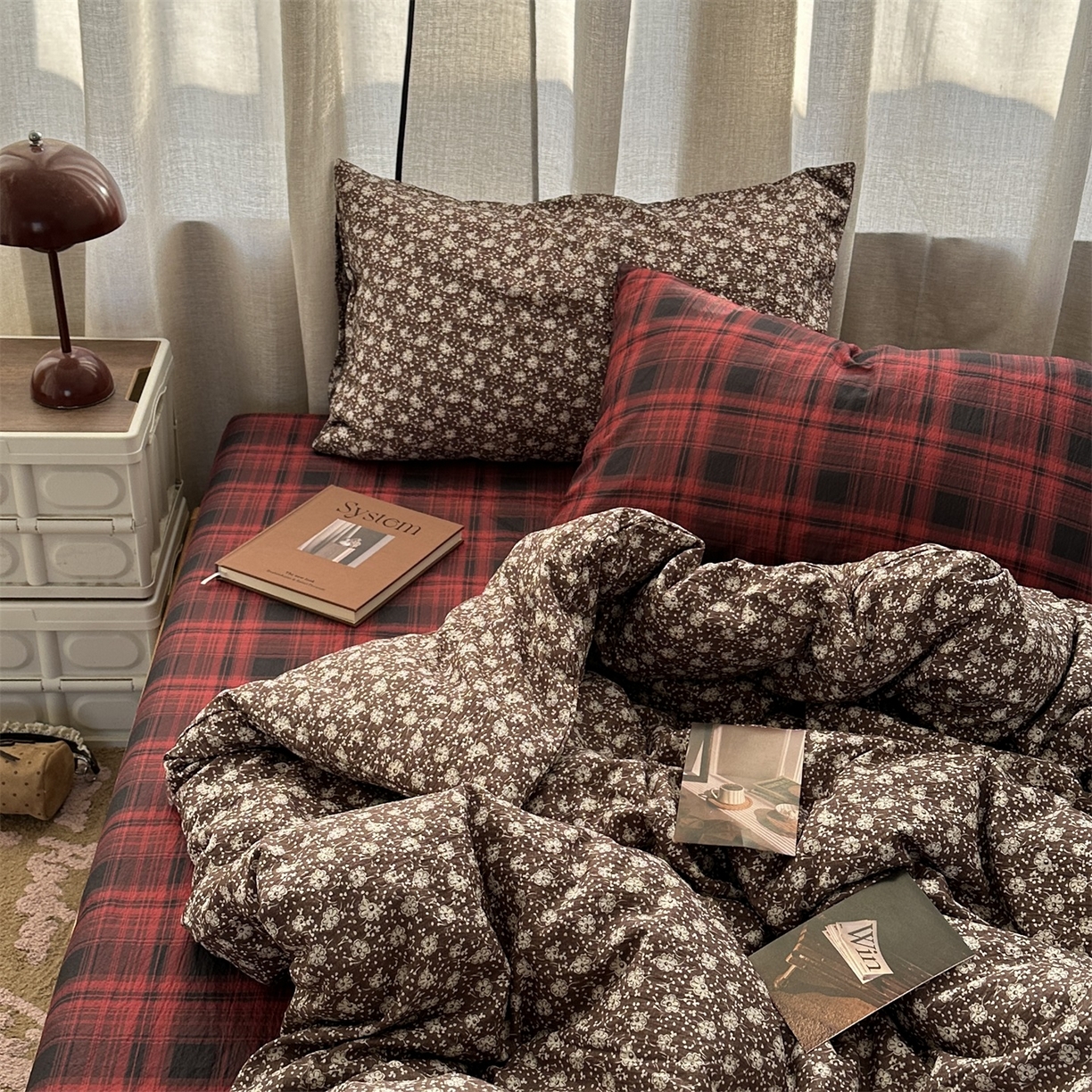 91家纺网 家纺一手货源 找家纺 拾一 2026新款日韩复古混搭风田园小碎花水洗棉木棉四件套 墨点繁华