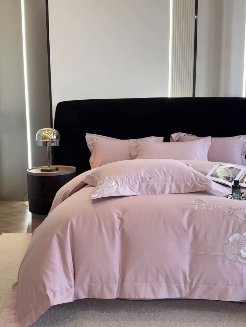 91家纺网 家纺一手货源 找家纺 （总）女子家纺 2026新款A类长绒棉新疆全棉纯棉四件套-千幻影