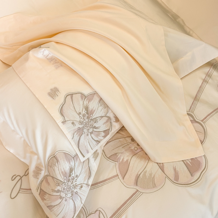 91家纺网 家纺一手货源 找家纺 女子家纺 2026新款A类长绒棉新疆全棉纯棉四件套-千幻影 奶昔白