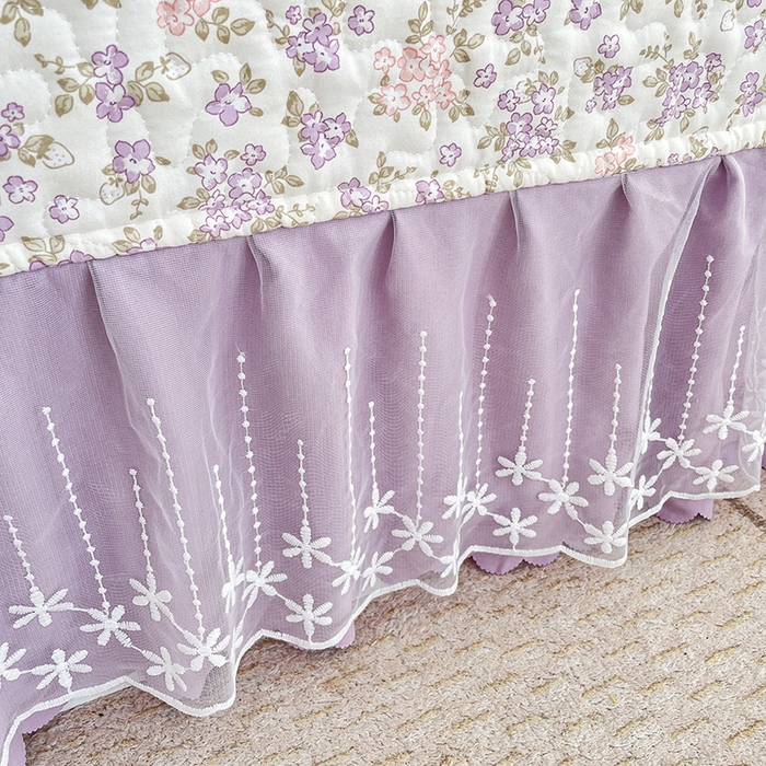 91家纺网 家纺一手货源 找家纺 艺慕家纺 2026新款直播热款古法仿棉水洗棉印花双层蕾丝花边床盖四件套 丁香花