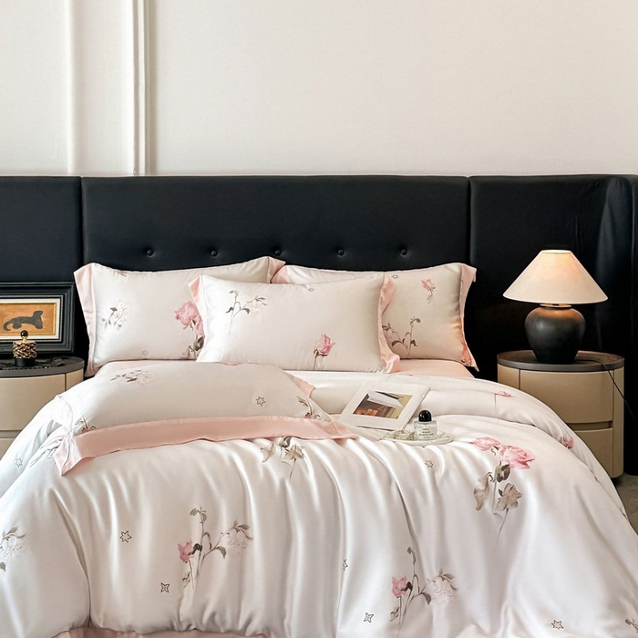 91家纺网 家纺一手货源 找家纺 （总）慕晨 2026新款大宽边高级简奢款凉感天丝莱赛尔数码印花丝滑丝绸四件套直播热款