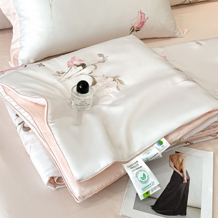 91家纺网 家纺一手货源 找家纺 （总）慕晨 2026新款大宽边天丝莱赛尔数码印花夏被四件套高级简奢款丝滑丝绸直播热款