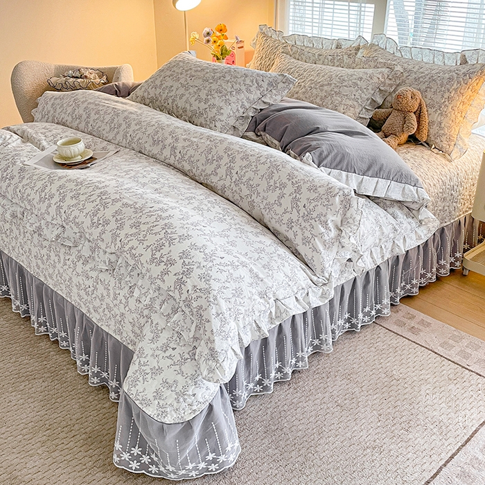 艺慕家纺 2026新款直播热款古法仿棉水洗棉印花双层蕾丝花边床盖四件套 素影