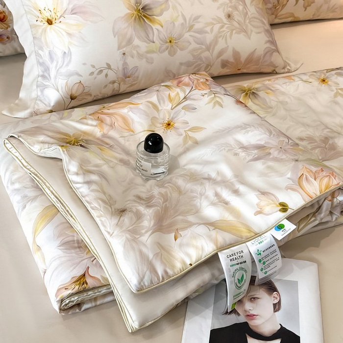 91家纺网 家纺一手货源 找家纺 （总）慕晨 2026新款大宽边天丝莱赛尔数码印花夏被四件套高级简奢款丝滑丝绸直播热款