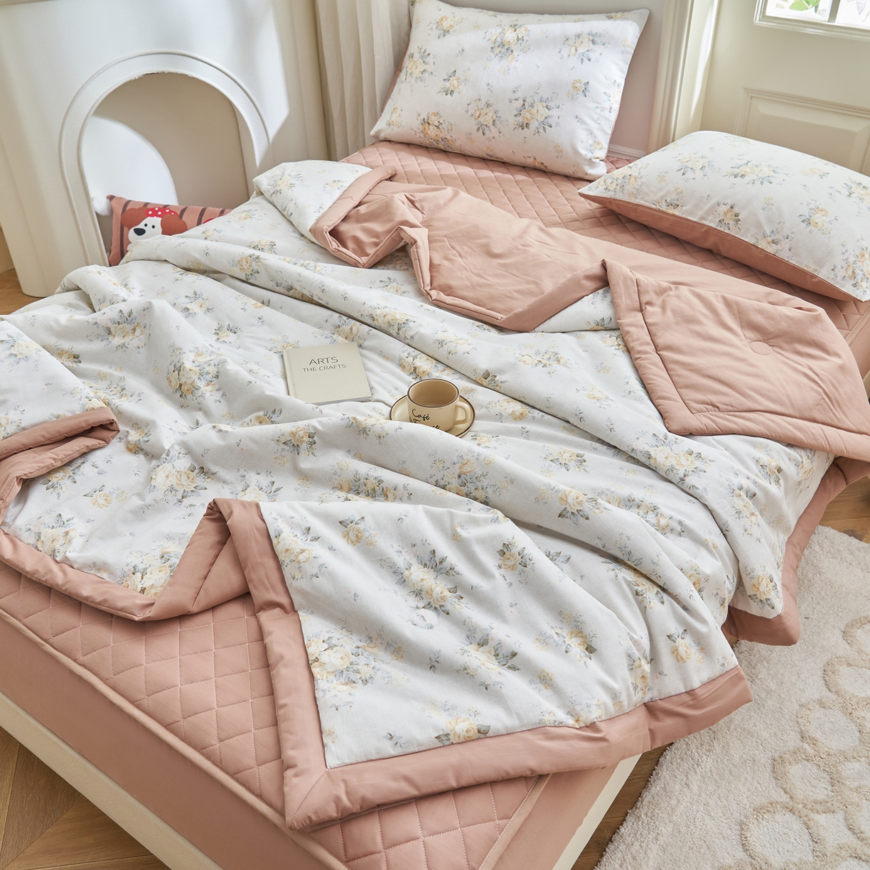 91家纺网 家纺一手货源 找家纺 吾诺家居 吾诺 2026新款 12868全棉印花棉花夏被四件套 全棉夏被四件套新疆棉花被 - 经典系列 焦糖玫瑰