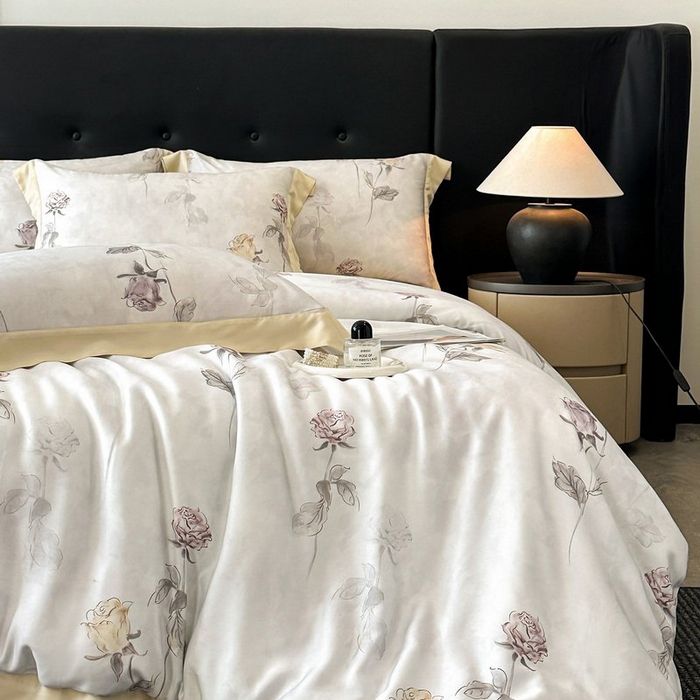 91家纺网 家纺一手货源 找家纺 慕晨 2026新款大宽边高级简奢款凉感天丝莱赛尔数码印花丝滑丝绸四件套直播热款 花道诗