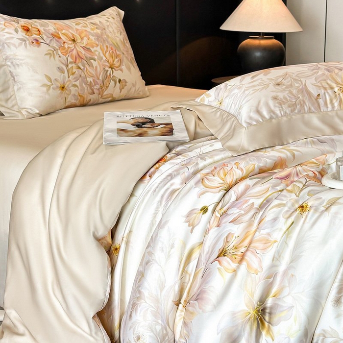 91家纺网 家纺一手货源 找家纺 慕晨 2026新款大宽边高级简奢款凉感天丝莱赛尔数码印花丝滑丝绸四件套直播热款 花吻