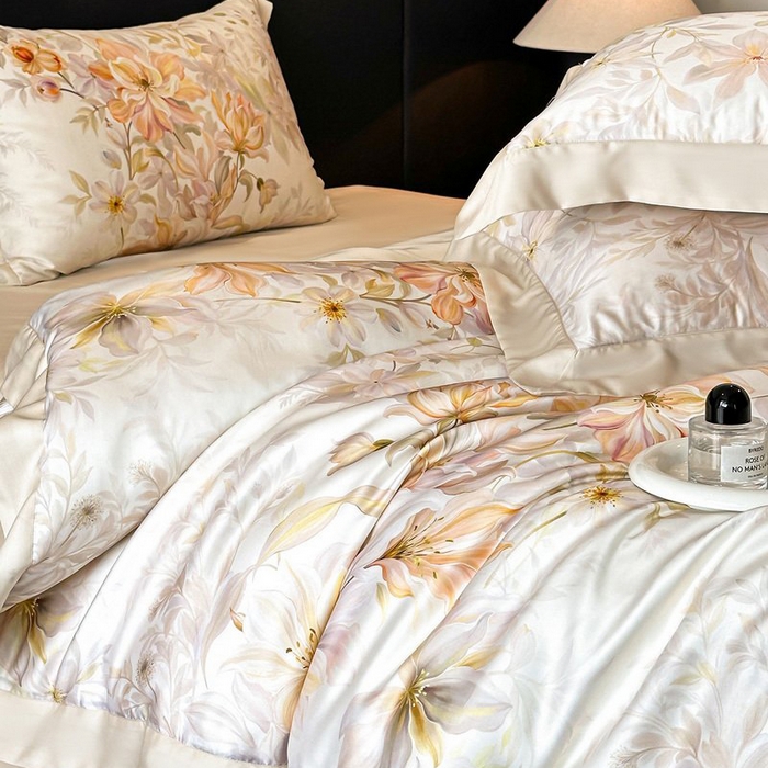 91家纺网 家纺一手货源 找家纺 慕晨 2026新款大宽边高级简奢款凉感天丝莱赛尔数码印花丝滑丝绸四件套直播热款 花吻