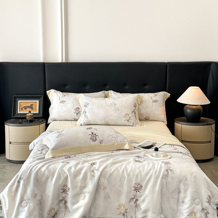 91家纺网 家纺一手货源 找家纺 慕晨 2026新款大宽边天丝莱赛尔数码印花夏被四件套高级简奢款丝滑丝绸直播热款 花道诗