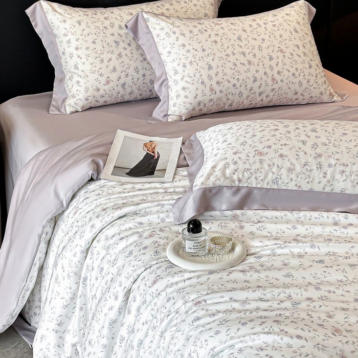 91家纺网 家纺一手货源 找家纺 慕晨 2026新款大宽边高级简奢款凉感天丝莱赛尔数码印花丝滑丝绸四件套直播热款 花絮蔓