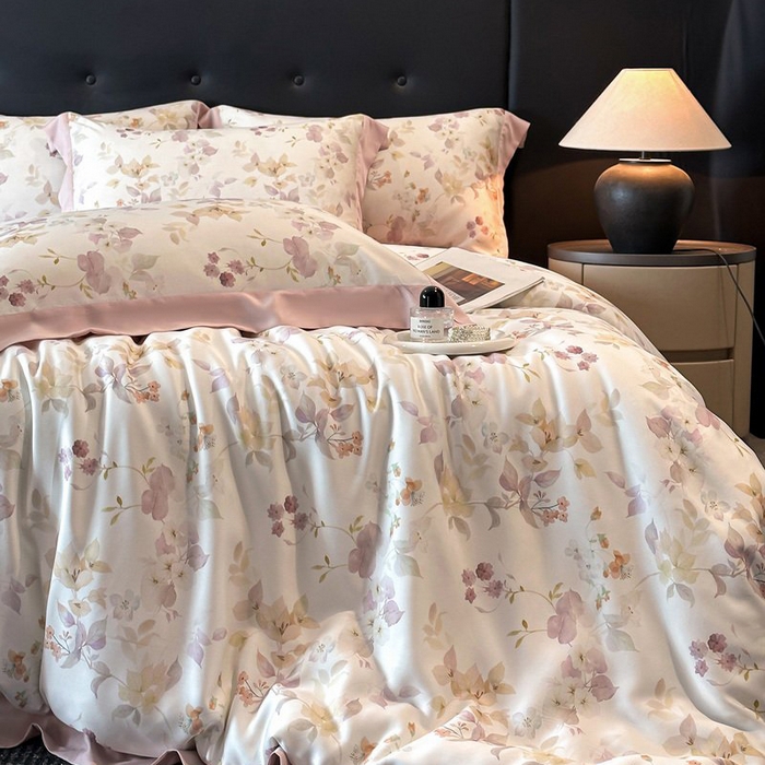 91家纺网 家纺一手货源 找家纺 慕晨 2026新款大宽边高级简奢款凉感天丝莱赛尔数码印花丝滑丝绸四件套直播热款 花颜