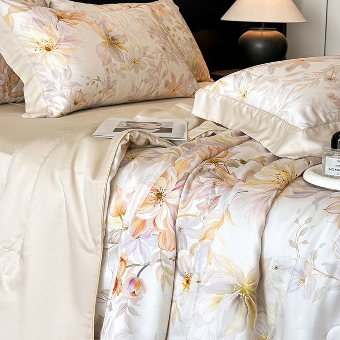 91家纺网 家纺一手货源 找家纺 慕晨 2026新款大宽边天丝莱赛尔数码印花夏被四件套高级简奢款丝滑丝绸直播热款 花吻