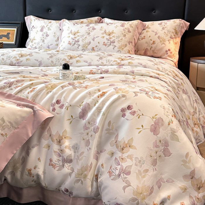 91家纺网 家纺一手货源 找家纺 慕晨 2026新款大宽边高级简奢款凉感天丝莱赛尔数码印花丝滑丝绸四件套直播热款 花颜