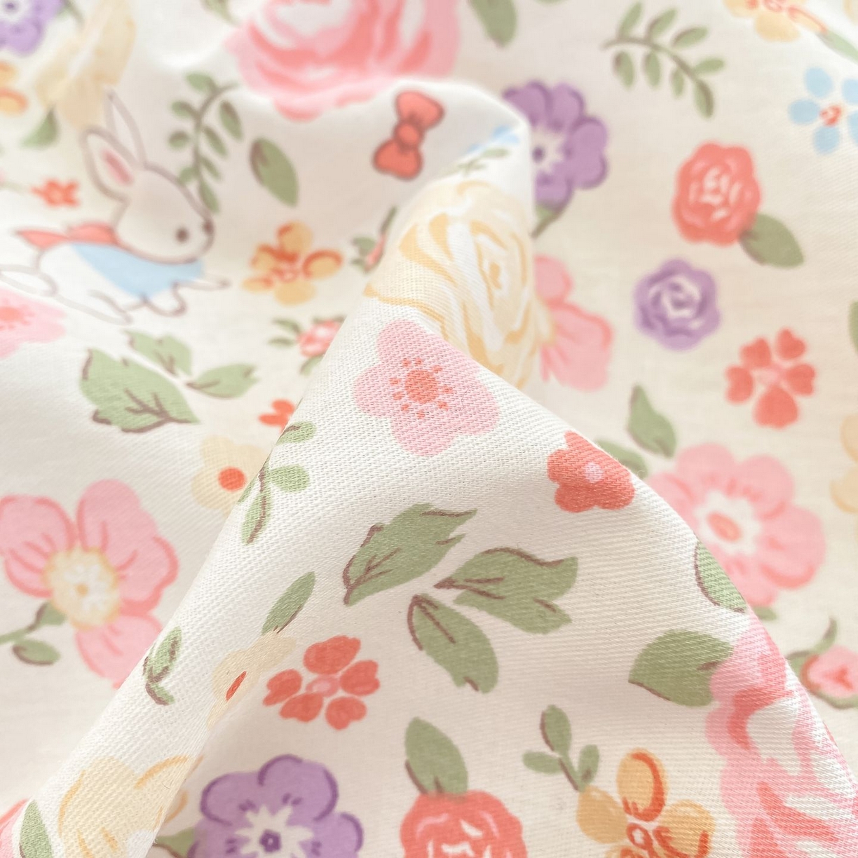 91家纺网 家纺一手货源 找家纺 女子家纺 2026新款全棉印花小清新系列-单床单 花园芬芳