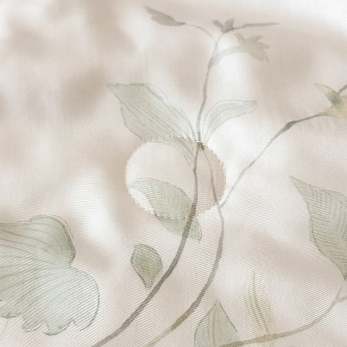 91家纺网 家纺一手货源 找家纺 慕晨 2026新款大宽边高级简奢款凉感天丝莱赛尔数码印花丝滑丝绸四件套直播热款 柳语