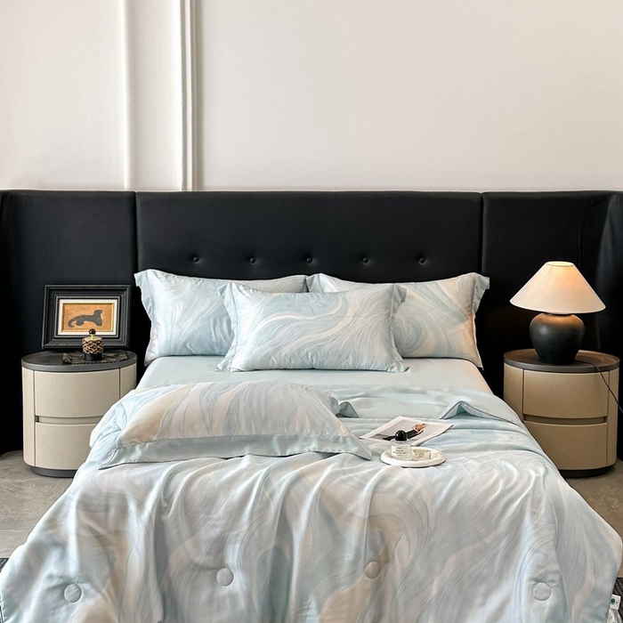 91家纺网 家纺一手货源 找家纺 慕晨 2026新款大宽边天丝莱赛尔数码印花夏被四件套高级简奢款丝滑丝绸直播热款 软烟