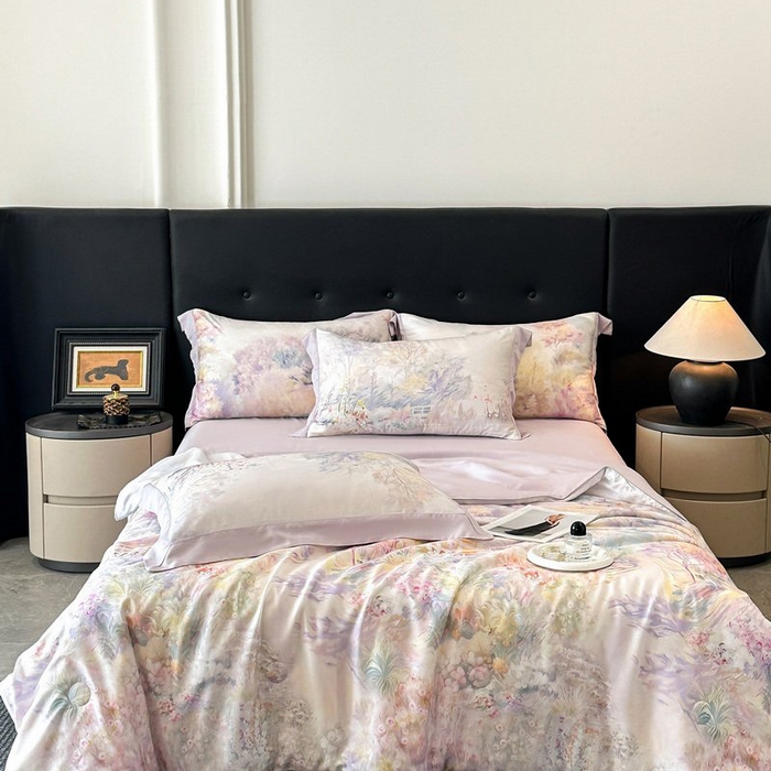 91家纺网 家纺一手货源 找家纺 慕晨 2026新款大宽边天丝莱赛尔数码印花夏被四件套高级简奢款丝滑丝绸直播热款 山野间