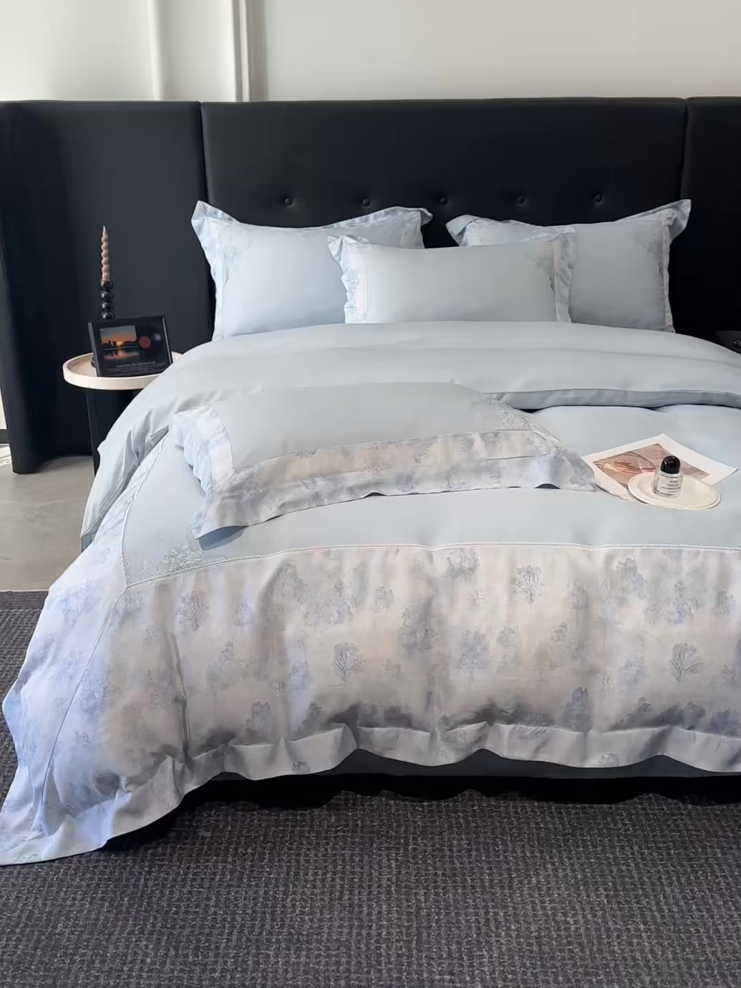 91家纺网 家纺一手货源 找家纺 慕晨 2026新款大宽边高级简奢款凉感天丝莱赛尔数码印花丝滑丝绸四件套直播热款 素瑾 绿