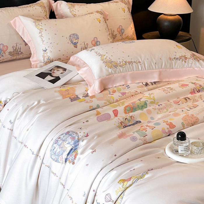 91家纺网 家纺一手货源 找家纺 慕晨 2026新款大宽边高级简奢款凉感天丝莱赛尔数码印花丝滑丝绸四件套直播热款 童梦