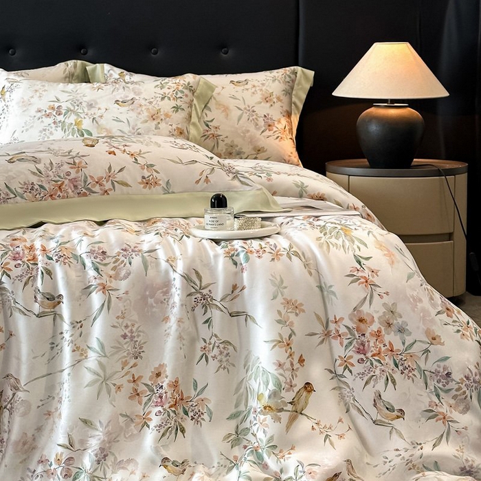 91家纺网 家纺一手货源 找家纺 慕晨 2026新款大宽边高级简奢款凉感天丝莱赛尔数码印花丝滑丝绸四件套直播热款 雾屿