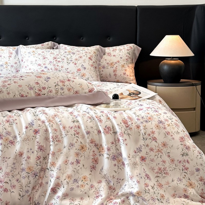 91家纺网 家纺一手货源 找家纺 慕晨 2026新款大宽边高级简奢款凉感天丝莱赛尔数码印花丝滑丝绸四件套直播热款 小樱