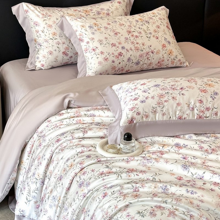 91家纺网 家纺一手货源 找家纺 慕晨 2026新款大宽边高级简奢款凉感天丝莱赛尔数码印花丝滑丝绸四件套直播热款 小樱