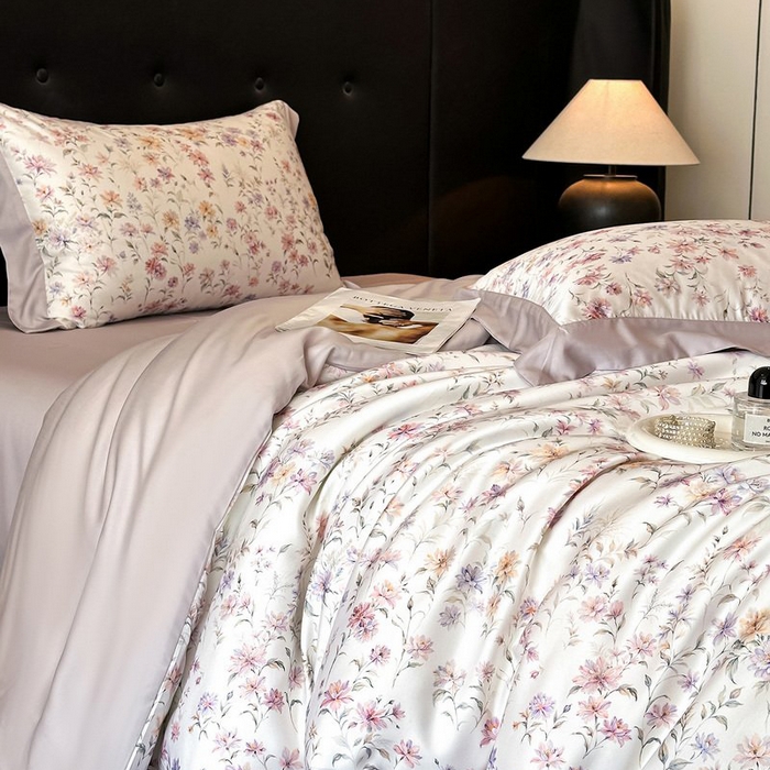 91家纺网 家纺一手货源 找家纺 慕晨 2026新款大宽边高级简奢款凉感天丝莱赛尔数码印花丝滑丝绸四件套直播热款 小樱