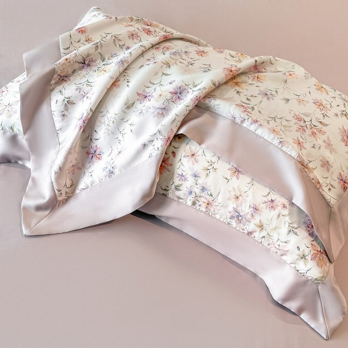 91家纺网 家纺一手货源 找家纺 慕晨 2026新款大宽边天丝莱赛尔数码印花夏被四件套高级简奢款丝滑丝绸直播热款 小樱