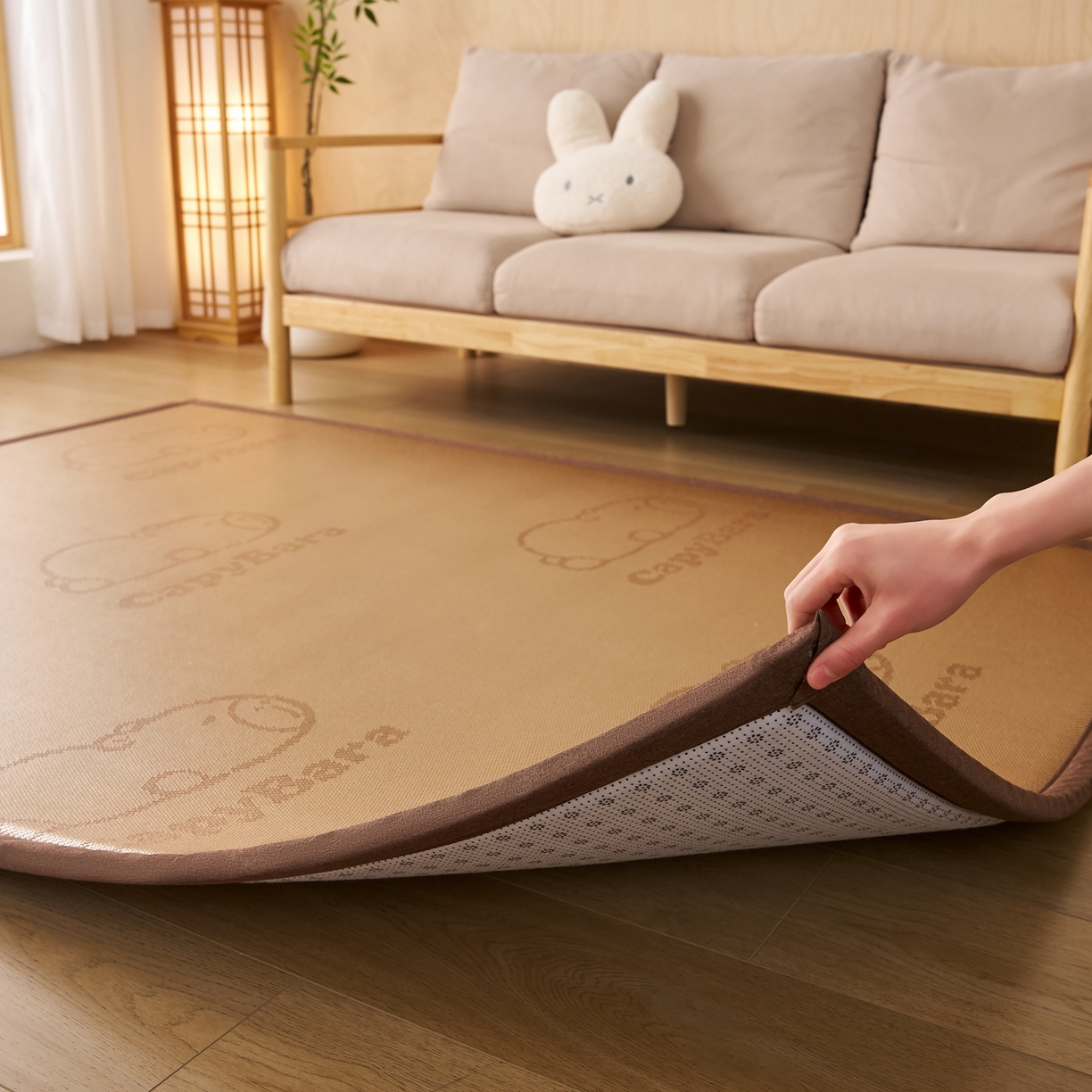 91家纺网 家纺一手货源 找家纺 鹿辉家居（原吉欧力） 2026新款多功能凉感冰藤床垫藤席地垫-地铺席 卡皮巴拉棕