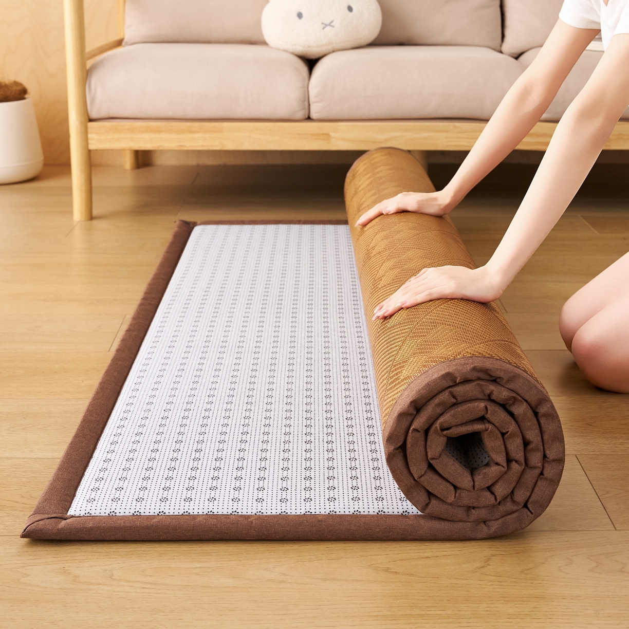 91家纺网 家纺一手货源 找家纺 鹿辉家居（原吉欧力） 2026新款多功能凉感冰藤床垫藤席地垫-地铺席 九宫格