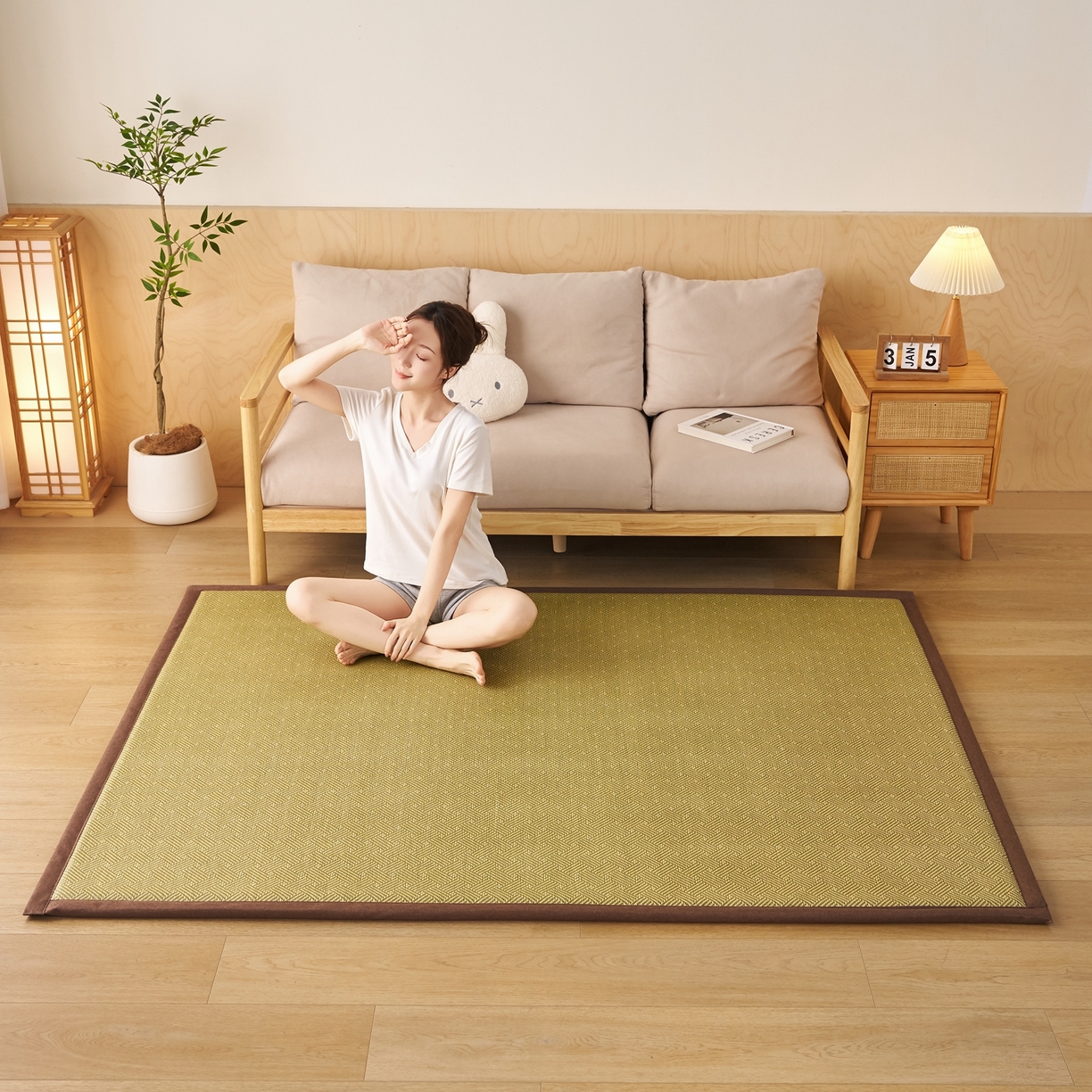 91家纺网 家纺一手货源 找家纺 鹿辉家居（原吉欧力） 2026新款多功能凉感冰藤床垫藤席地垫-地铺席 饼干花绿