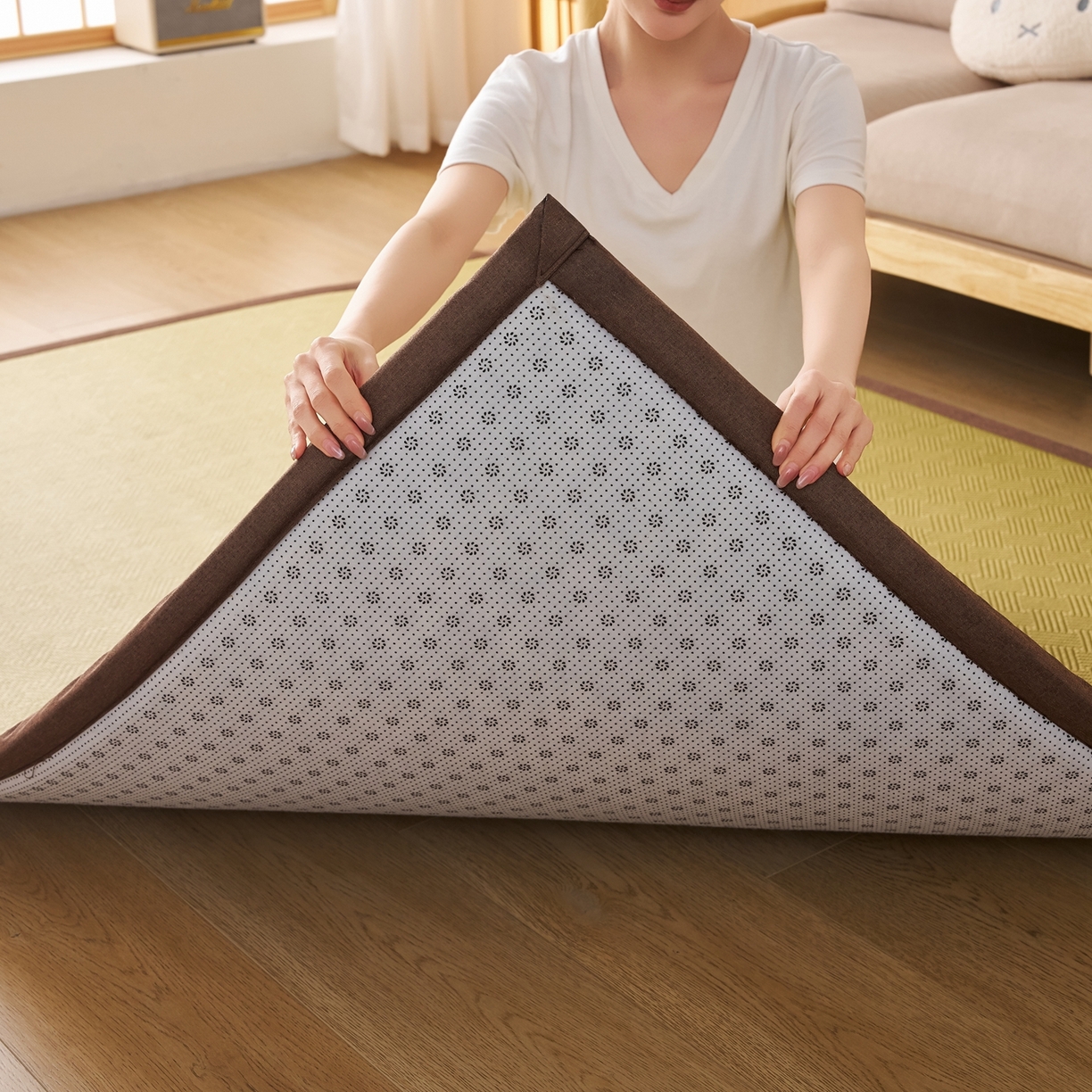 91家纺网 家纺一手货源 找家纺 鹿辉家居（原吉欧力） 2026新款多功能凉感冰藤床垫藤席地垫-地铺席 饼干花绿