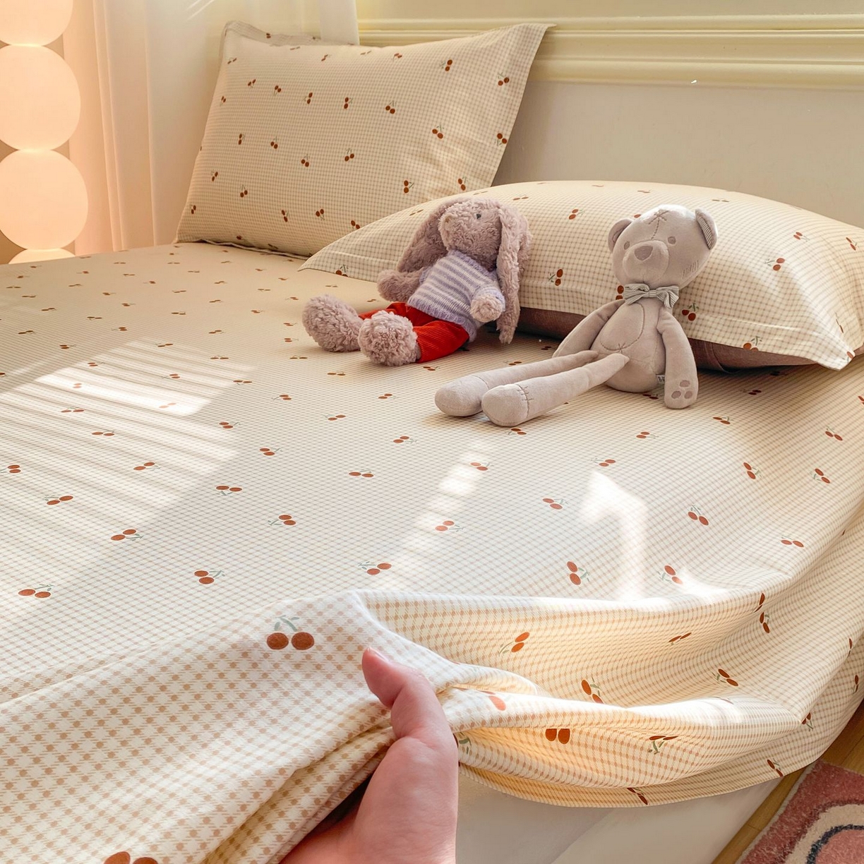 91家纺网 家纺一手货源 找家纺 女子家纺 2026新款全棉印花小清新系列-单床单 樱姿米