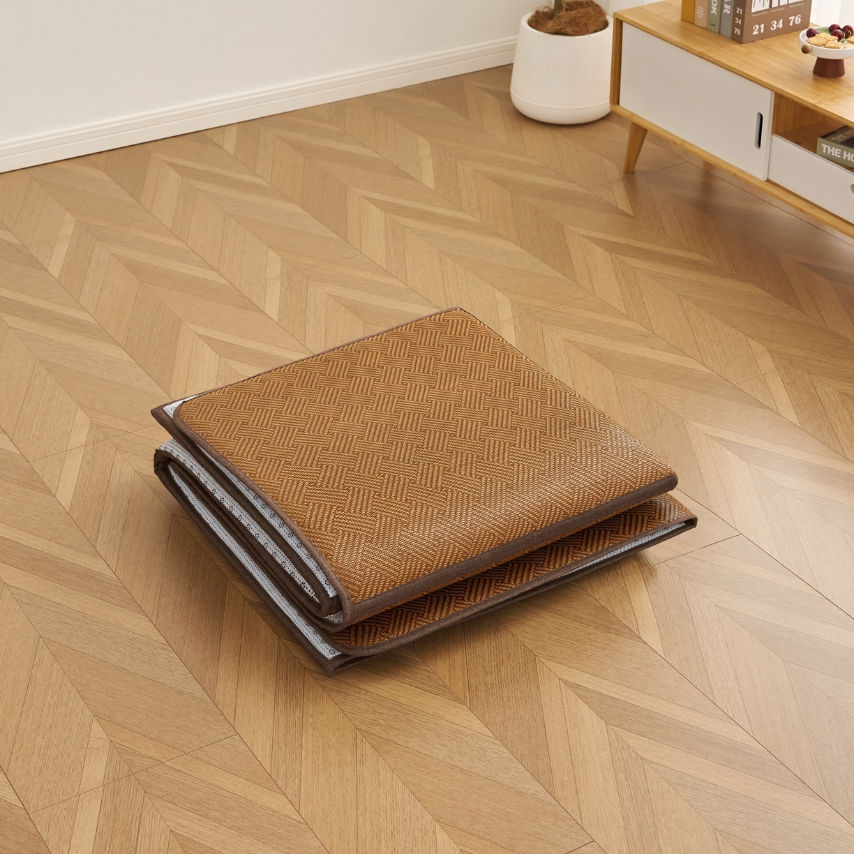 91家纺网 家纺一手货源 找家纺 （总）鹿辉家居（原吉欧力） 2026新款多功能凉感冰藤床垫藤席地垫-九宫格