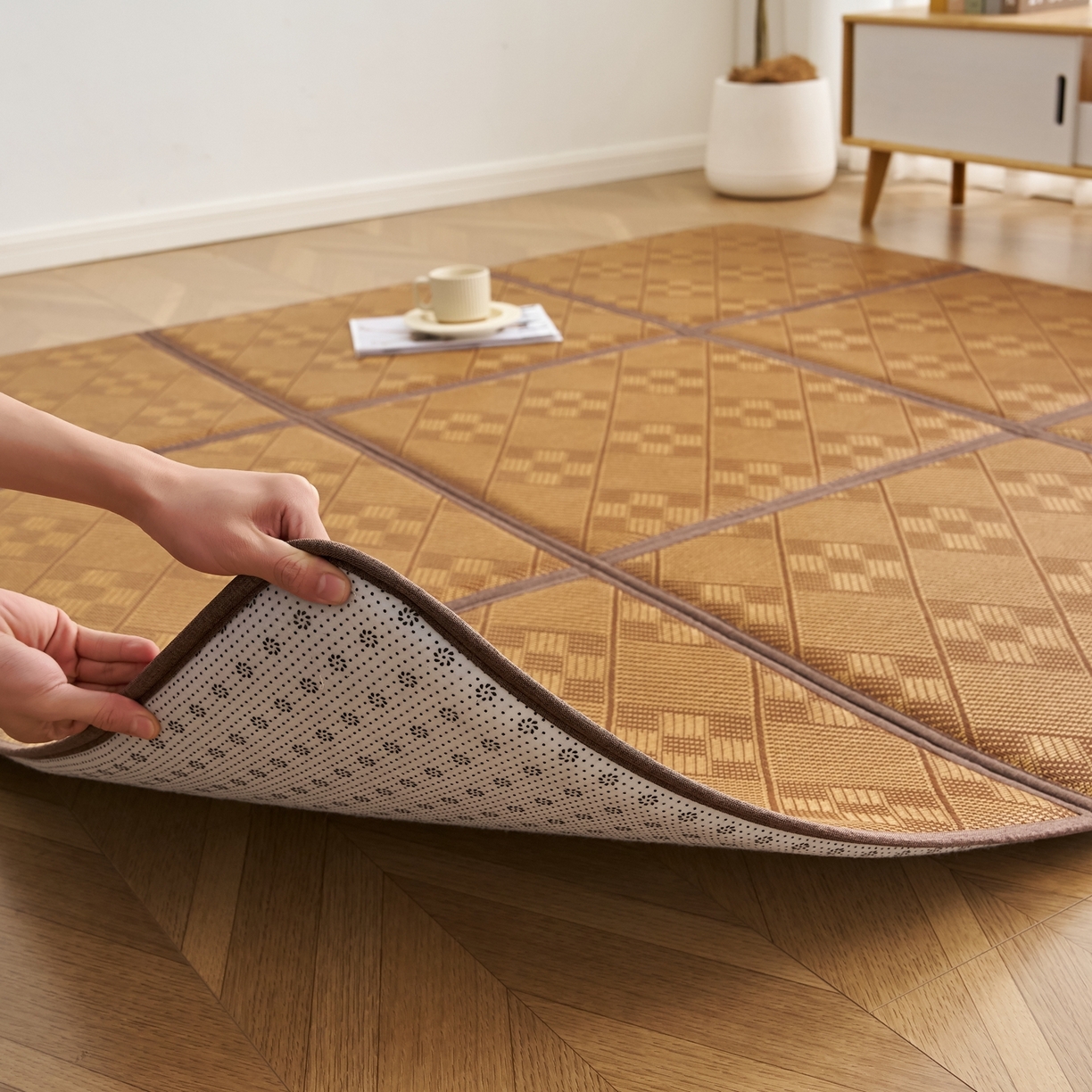 91家纺网 家纺一手货源 找家纺 鹿辉家居（原吉欧力） 2026新款多功能凉感冰藤床垫藤席地垫-九宫格 九宫格