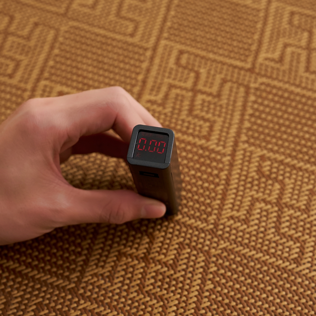 91家纺网 家纺一手货源 找家纺 鹿辉家居（原吉欧力） 2026新款多功能凉感冰藤床垫藤席地垫-九宫格 经典回纹