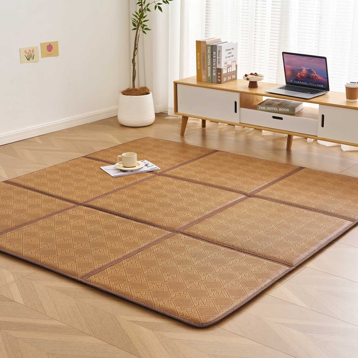 91家纺网 家纺一手货源 找家纺 鹿辉家居（原吉欧力） 2026新款多功能凉感冰藤床垫藤席地垫-九宫格 经典回纹