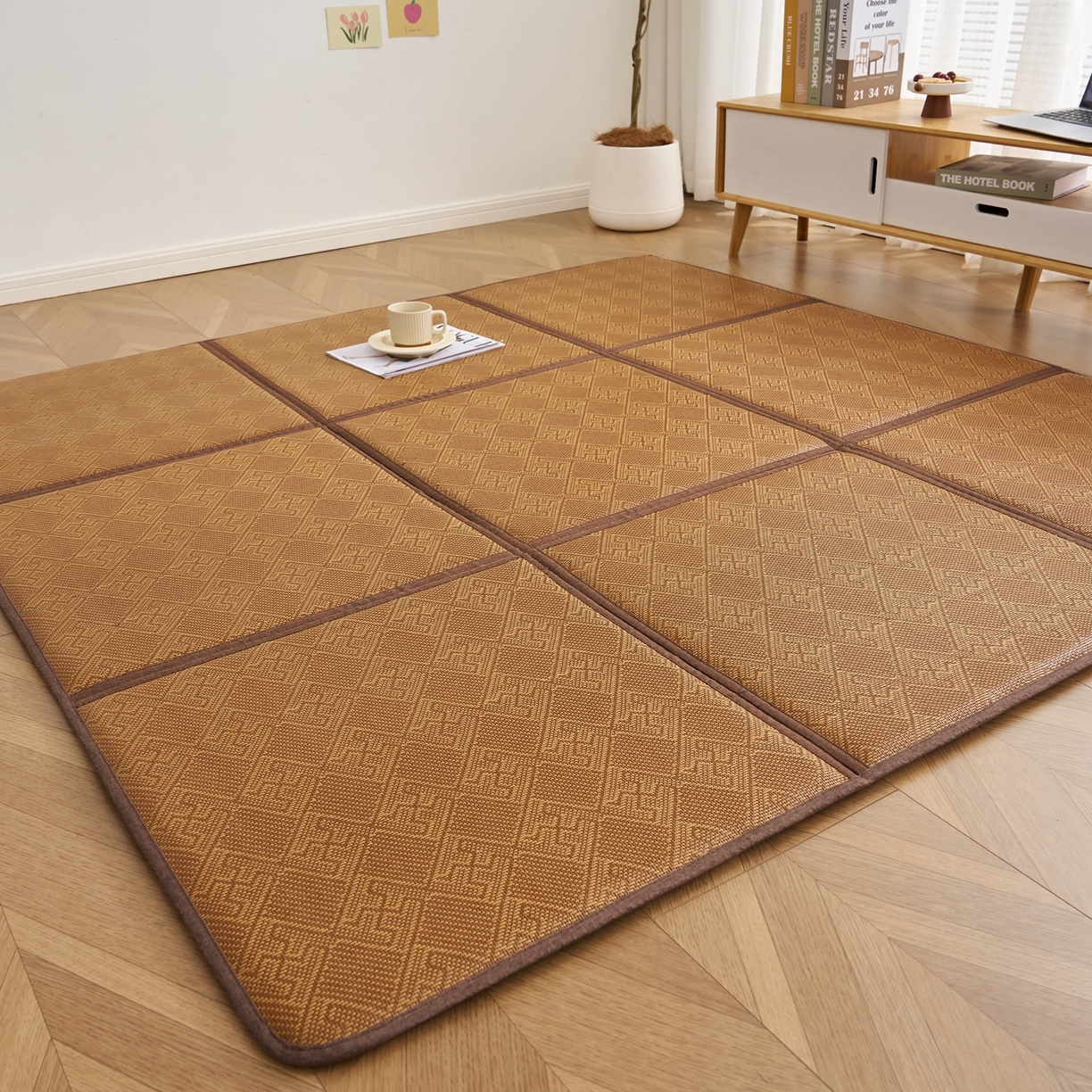 91家纺网 家纺一手货源 找家纺 鹿辉家居（原吉欧力） 2026新款多功能凉感冰藤床垫藤席地垫-九宫格 经典回纹