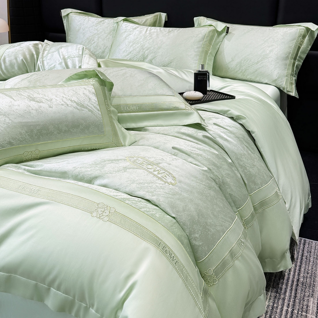 91家纺网 家纺一手货源 找家纺 爱妮菲家纺 2026春夏新品高端A类贡缎提花长绒棉纯棉四件套100全棉提花被套床单床笠高级感床上用品-慕笙 慕笙-浅松绿