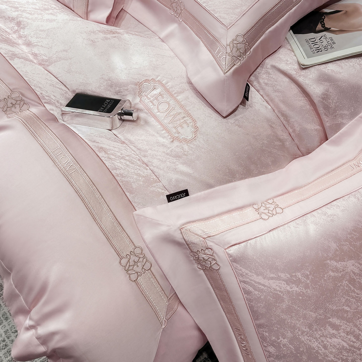 91家纺网 家纺一手货源 找家纺 爱妮菲家纺 2026春夏新品高端A类贡缎提花长绒棉纯棉四件套100全棉提花被套床单床笠高级感床上用品-慕笙 慕笙-香蜜粉