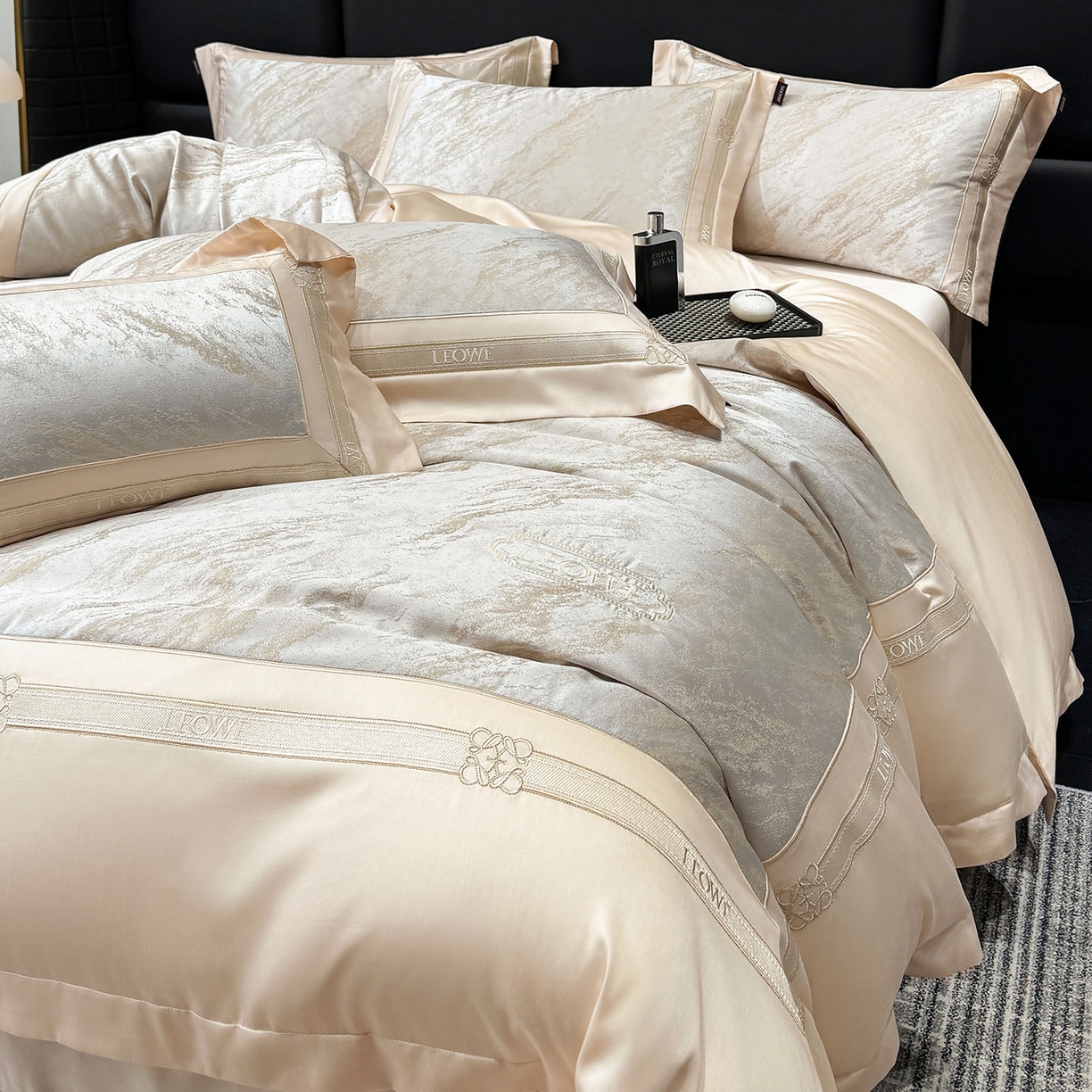 91家纺网 家纺一手货源 找家纺 爱妮菲家纺 2026春夏新品高端A类贡缎提花长绒棉纯棉四件套100全棉提花被套床单床笠高级感床上用品-慕笙 慕笙-疏影金