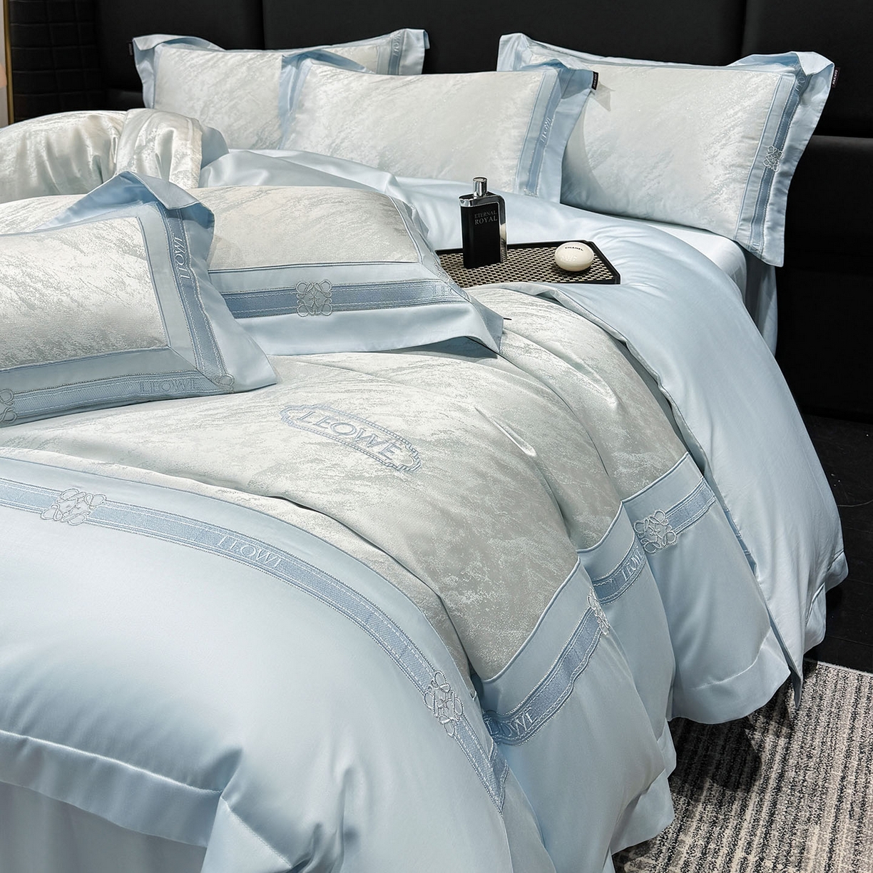 91家纺网 家纺一手货源 找家纺 爱妮菲家纺 2026春夏新品高端A类贡缎提花长绒棉纯棉四件套100全棉提花被套床单床笠高级感床上用品-慕笙 慕笙-柔雾蓝