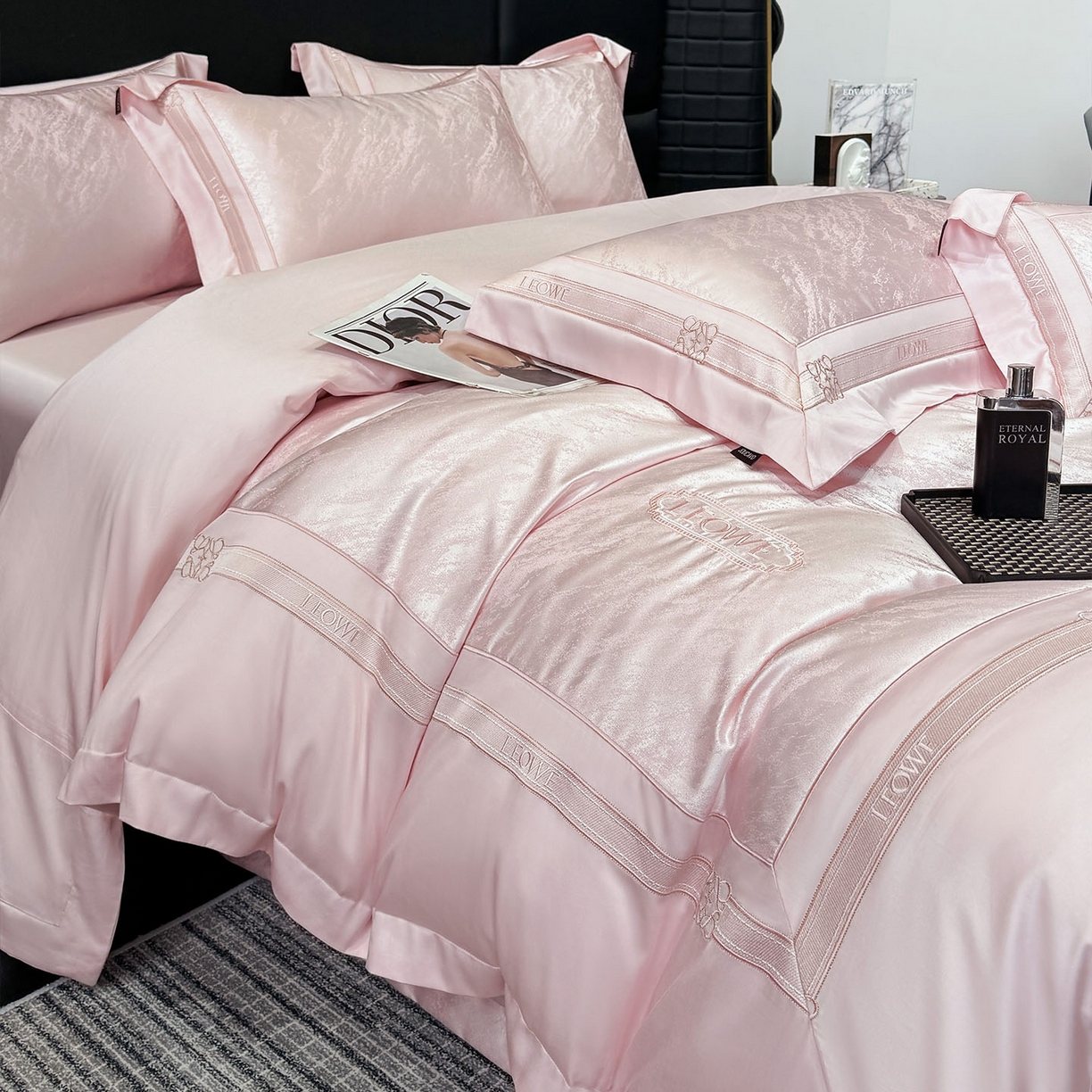 91家纺网 家纺一手货源 找家纺 乔利卡沃 2026春夏新品高端A类贡缎提花长绒棉纯棉四件套100全棉提花被套床单床笠高级感床上用品-慕笙 慕笙-香蜜粉