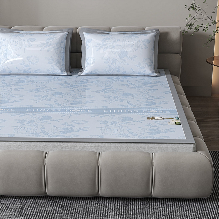 91家纺网 家纺一手货源 找家纺 小牛席业 2026春夏新款【建模风格】双PE高凉感-盛世蔷薇凉感冰丝席 盛世蔷薇-蓝色