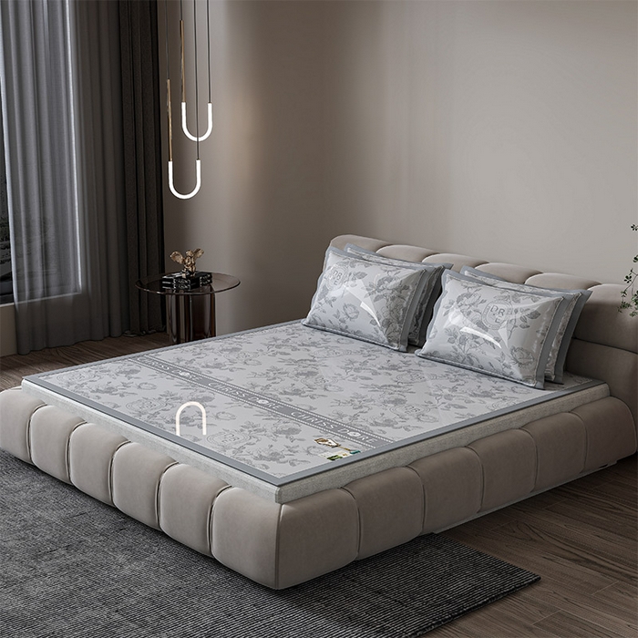 91家纺网 家纺一手货源 找家纺 小牛席业 2026春夏新款【建模风格】双PE高凉感-盛世蔷薇凉感冰丝席 盛世蔷薇-灰色